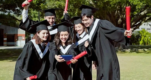 Học bổng Hệ 1+4 Đại học Thực Tiễn (USC) – Lộ trình “Vàng” cho sinh viên chưa thạo tiếng