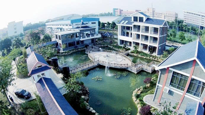 Thông tin học bổng Học viện Kỹ thuật Nghề Quảng Tây kì tháng 9/2026