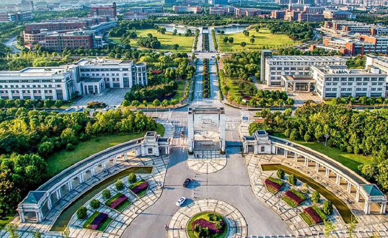 Đại Học Giao Thông Vận Tải Thượng Hải (SJTU) – Top Đầu Ngành Y Khoa Và Kinh Tế Hệ Tiếng Anh